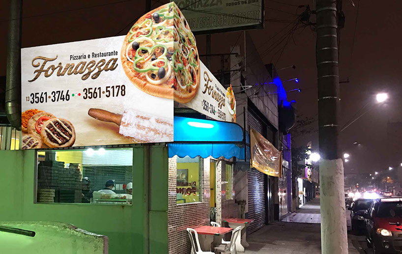 Criação de fachadas fotográficas especiais e ambientações personalizadas.