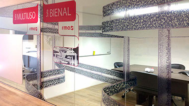 Conceitos, ambientações e comunicação visual para escritórios.