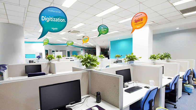 Ambientações para eventos corporativos motivacionais.