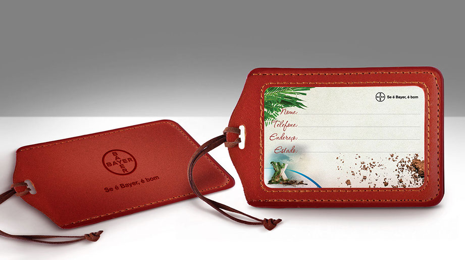 Materiais Gráficos para Eventos. Tags, Crachas, Convites, folders, Comunicação e Identidade Visual Personalizada.